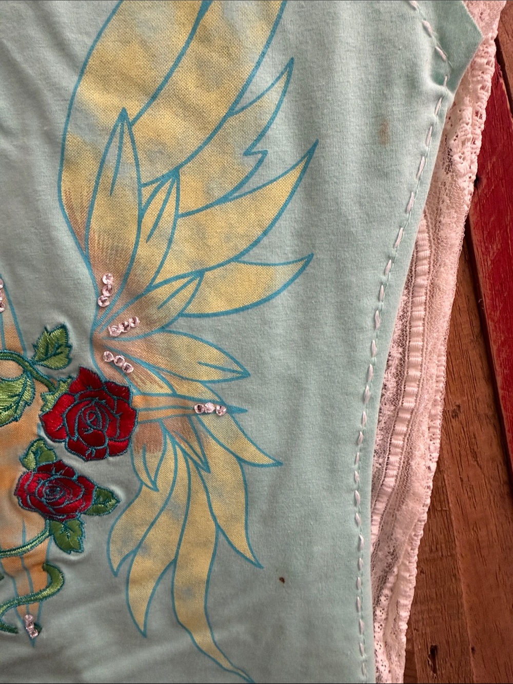 Romantic Mint Winged Graphic V-Neck Tank - Picture 9 of 9